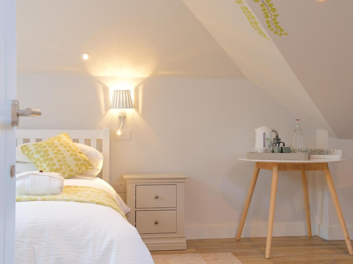 Hale House Bed & Breakfast 3*